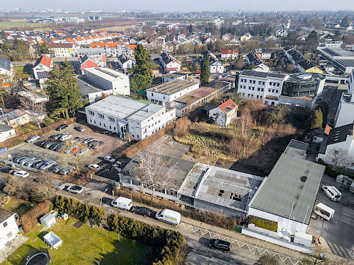 Seltenes Angebot! Baugrundstück für ca. 9.500 m² Netto-Nutzfläche mit Boardinghouse in top Lage - Bild 3069731
