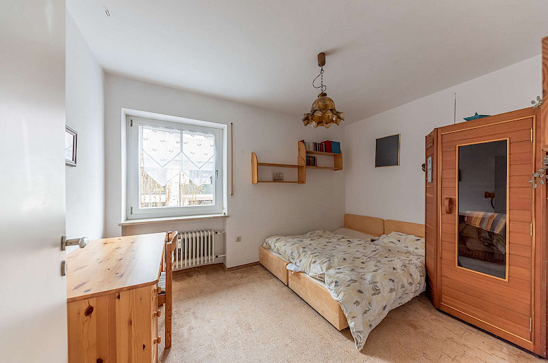 Schlafzimmer 2