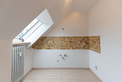 Schmankerl! Großzügig geschnittene 2-Zimmer-Eigentumswohnung mit Dachterrasse in Innenstadtlage - Bild 3612420
