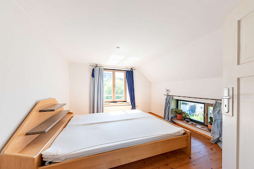 Wie verzaubert! Gemütliches, kleines Einfamilienhaus mit traumhaftem Garten - Bild 3622793