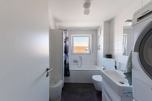 Wenn eine, dann diese! Hochwertige, absolut ruhige 3-Zimmer-Wohnung in Top-Lage von Freising - Bild 3793110