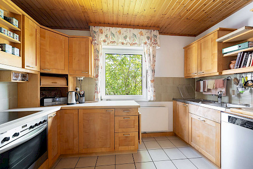 Vielfältige Nutzungsmöglichkeiten! Schönes Grundstück mit Einfamilienhaus und Erweiterungspotential - Bild 3720652