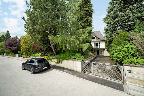 Klassiker! Walmdach-Villa mit Alpenblick in bester Lage - Bild 3069652