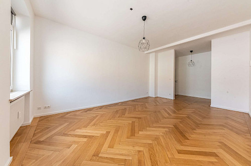 Über den Dächern Freisings! Traumhafte 5-Zimmer-Dachterrassen-Wohnung im Stadtzentrum - Bild 3638152