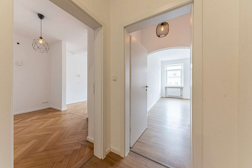 Über den Dächern Freisings! Traumhafte 5-Zimmer-Dachterrassen-Wohnung im Stadtzentrum - Bild 3638152