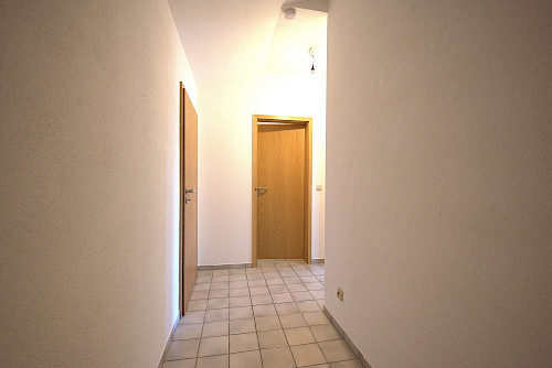 Gemütlichkeit unterm Dach! 1,5-Zimmer-Eigentumswohnung mit Wintergarten - Bild 4153519