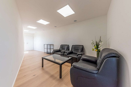 Zu vermieten! Moderne Halle/ Werkstatt mit Büro und Lager - Bild 3948548