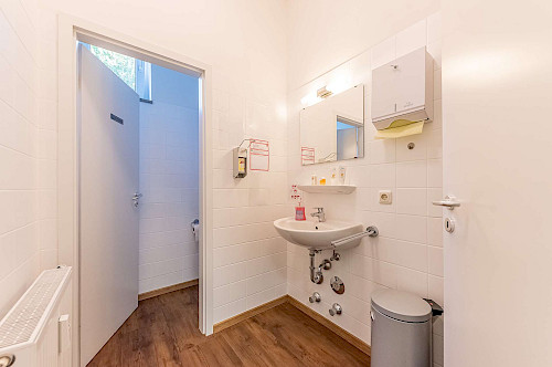 Hier werden Sie gesehen! Moderne Büro-/Praxis-/Ladenfläche in Zentrums- und Bahnhofsnähe - Bild 4317515