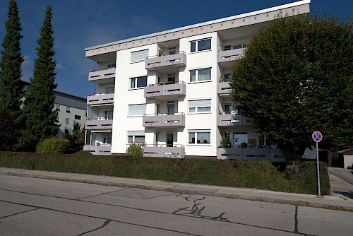 Top Schnitt! Großzügige 2-Zimmer-Eigentumswohnung mit Süd-Balkon - Bild 4409660