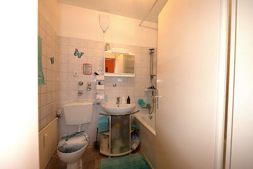 Top Schnitt! Großzügige 2-Zimmer-Eigentumswohnung mit Süd-Balkon - Bild 4409660