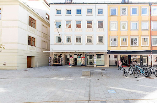 Erfolgsversprechend! Großzügige Büro-/ Praxisfläche mit Aufzug in der Freisinger Altstadt - Bild 4443594