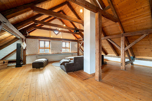 Altbau-Charme trifft Familien-Traum! Kernsanierte Villa mit Platz, Stil & ganz viel Herz - Bild 3069727