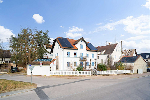 Altbau-Charme trifft Familien-Traum! Kernsanierte Villa mit Platz, Stil & ganz viel Herz - Bild 3069727