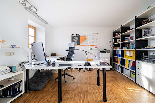 Altbau-Charme trifft Familien-Traum! Kernsanierte Villa mit Platz, Stil & ganz viel Herz - Bild 3069727