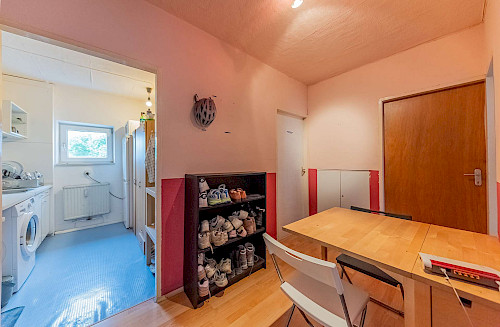 Charmant & zentral! Vermietete 2-Zimmer-Wohnung mit Balkon im beliebten Münchner Stadtteil Schwabing - Bild 4182356