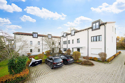 2 Dachterrassen inklusive! Traumhaft geschnittene 3-Zimmer-Wohnung mit Blick auf den Wasserturm - Bild 4532010