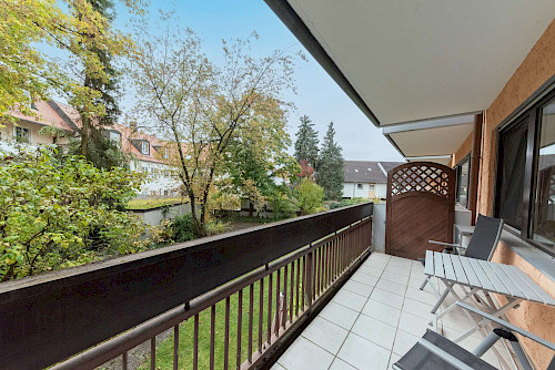 Schmankerl! Großzügig geschnittene 2,5-Zimmer-Eigentumswohnung mit Süd-Balkon in Innenstadtlage - Bild 4432015