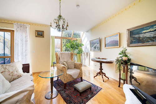 Ruhig und gediegen! Gepflegte Doppelhaushälfte auf schönem Grundstück - Bild 4532110