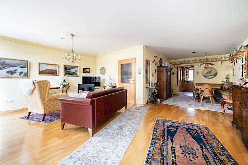 Ruhig und gediegen! Gepflegte Doppelhaushälfte auf schönem Grundstück - Bild 4532110