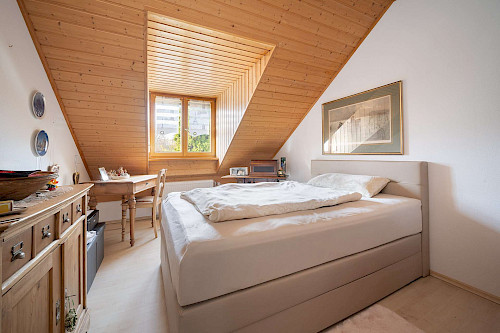 Ruhig und gediegen! Gepflegte Doppelhaushälfte auf schönem Grundstück - Bild 4532110