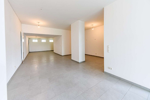 Stecken Sie Ihre Geschäftsmiete selber ein! Charmante Laden-/Bürofläche in schöner Lage - Bild 4715957