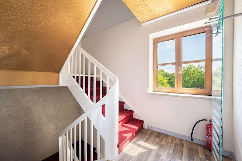 Gartentraum! Zweifamilienhaus mit wunderbarem Garten in schöner Lage - Bild 3634168