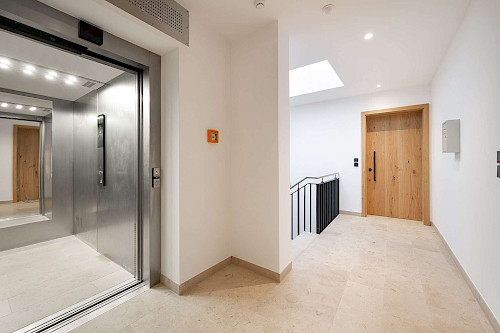 Luxuriös und ästhetisch! Reizvolles Penthouse mit einmaligem Wohngefühl - Bild 4769336