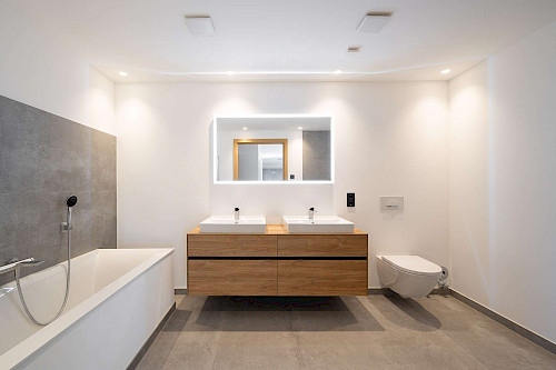 Alles was das Herz begehrt! Luxuriöses 4-Zimmer-Penthouse mit umlaufender Dachterrasse - Bild 4772071