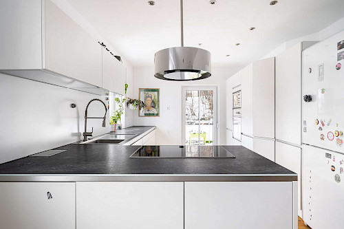 Charmantes Stadtdomizil! Stilvolle 3,5-Zimmer-Dachterrassen-Maisonette-Wohnung am Moniberg - Bild 4767317