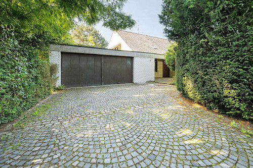 Hideaway! Uneinsehbares Villenanwesen in schöner Lage - Bild 3911509