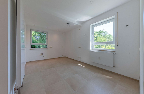 Zu vermieten! Renovierte 2-Zimmer-Erdgeschoss-Wohnung in Uninähe - Bild 4658691