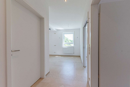 Zu vermieten! Renovierte 2-Zimmer-Erdgeschoss-Wohnung in Uninähe - Bild 4658691