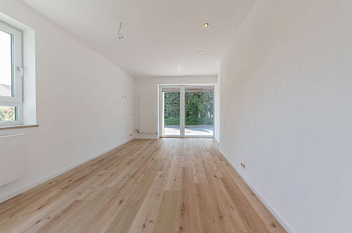 Zu vermieten! Renovierte 2-Zimmer-Erdgeschoss-Wohnung in Uninähe - Bild 4658691