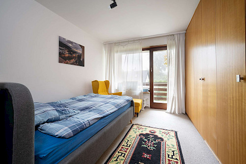 Groß und günstig! Renovierungsbedürftiges Reiheneckhaus in Vötting - Bild 3069697