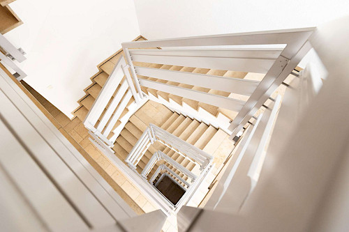 Klein, fein, werthaltig! Vermietetes 1-Zimmer-Apartment mit Balkon und Stellplatz in zentraler Lage - Bild 4838688