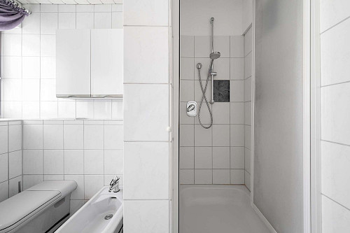 Gartentraum! Zweifamilienhaus mit wunderbarem Garten in schöner Lage - Bild 3634168