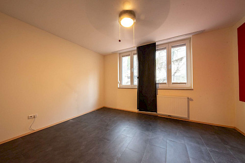 Zu vermieten! Einzigartige 4-Zimmer-Dachgeschosswohnung im Herzen von Neustift - Bild 4721768