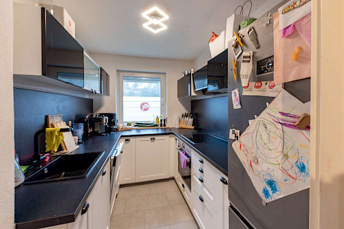 Zu vermieten! 3-Zimmer-Wohnung mit großem Süd-/West-Balkon in Kranzberg - Bild 4840342