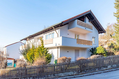 Zu vermieten! 3-Zimmer-Wohnung mit großem Süd-/West-Balkon in Kranzberg - Bild 4840342