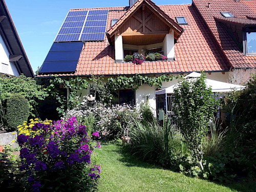 Familiäres Wohnen mit Wohlfühlfaktor! Charmantes Raumwunder in Zentrumsnähe - Bild 4888396