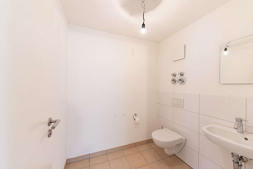 Mittendrin! Moderne Büro- / Praxisfläche mit gehobener Ausstattung in der Freisinger Altstadt - Bild 4952290