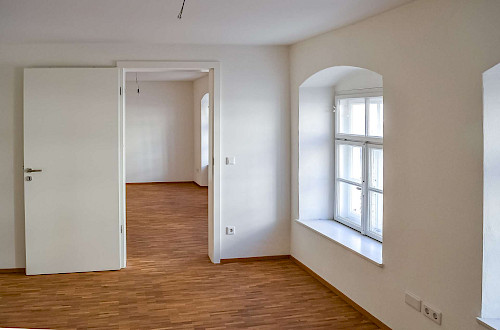 Mittendrin! Moderne Büro- / Praxisfläche mit gehobener Ausstattung in der Freisinger Altstadt - Bild 4952290