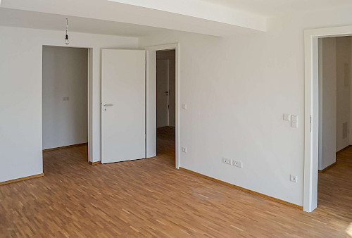 Mittendrin! Moderne Büro- / Praxisfläche mit gehobener Ausstattung in der Freisinger Altstadt - Bild 4952290