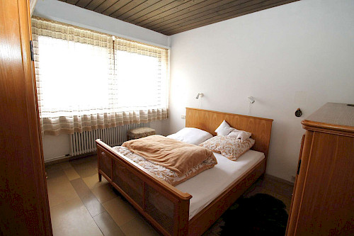 Neubau oder Sanierung! Bungalow in U-Form in traumhafter Höhenlage - Bild 4112351