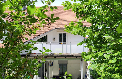 Familiäres Stadtdomizil am Moniberg! Stilvolle 3,5-Zimmer-Dachterrassen-Maisonette-Wohnung - Bild 4767317