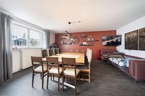 Bestens geeignet für Handwerksbetriebe! Firmengelände mit Bürogebäude und Lagerflächen. - Bild 5025500