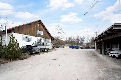 Bestens geeignet für Handwerksbetriebe! Firmengelände mit Bürogebäude und Lagerflächen - Bild 5025500