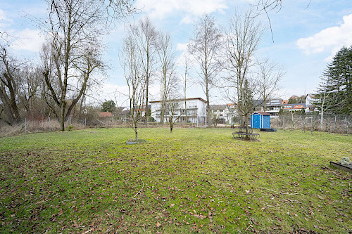 Bestens geeignet für Handwerksbetriebe! Firmengelände mit Bürogebäude und Lagerflächen. - Bild 5025500