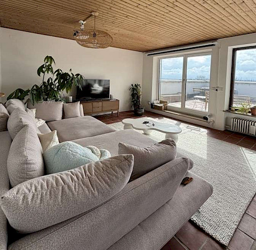 Zu vermieten! Außergewöhnliches Einfamilienhaus mit atemberaubendem Ausblick - Bild 5140084