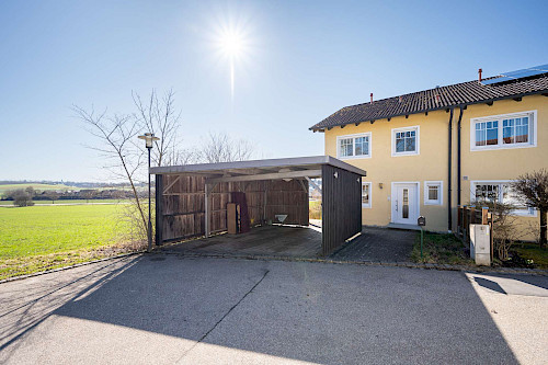 Perfekt für die junge Familie! Familienfreundliches Reiheneckhaus in idealer Ortsrandlage - Bild 5141225